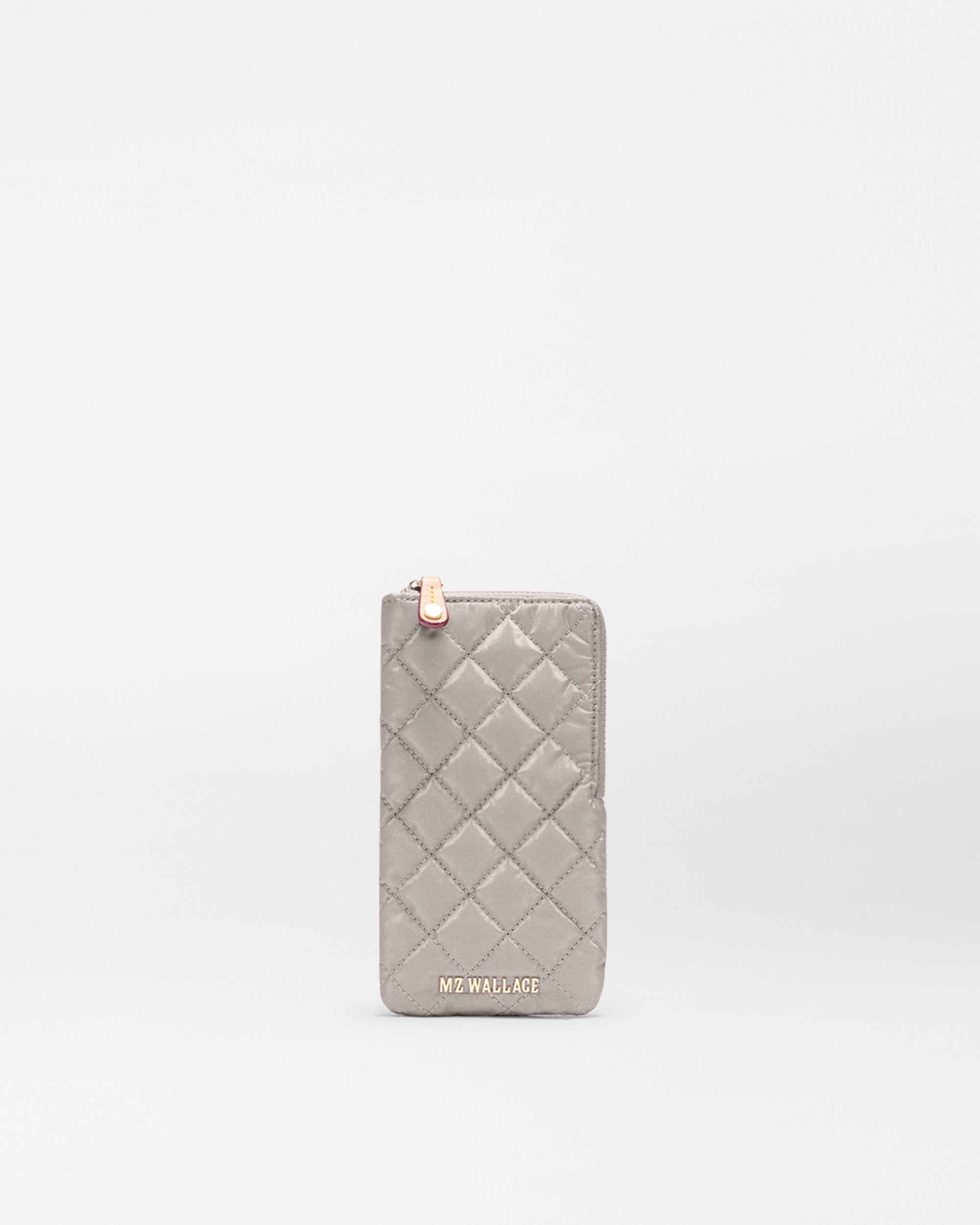 Sable Pearl Metallic Zip Sunglass Case