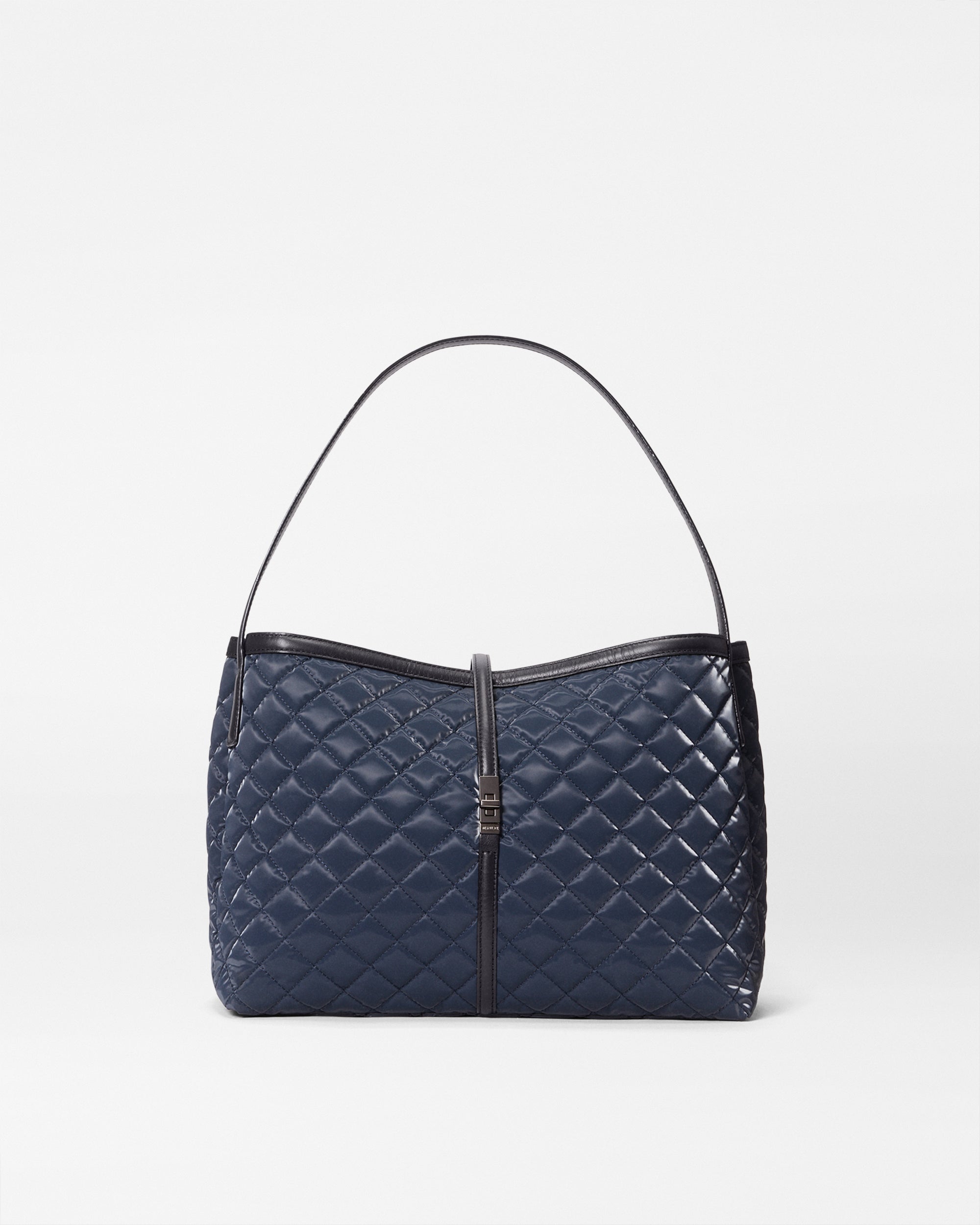 1788C2295_ink_liquid_astor_e_w