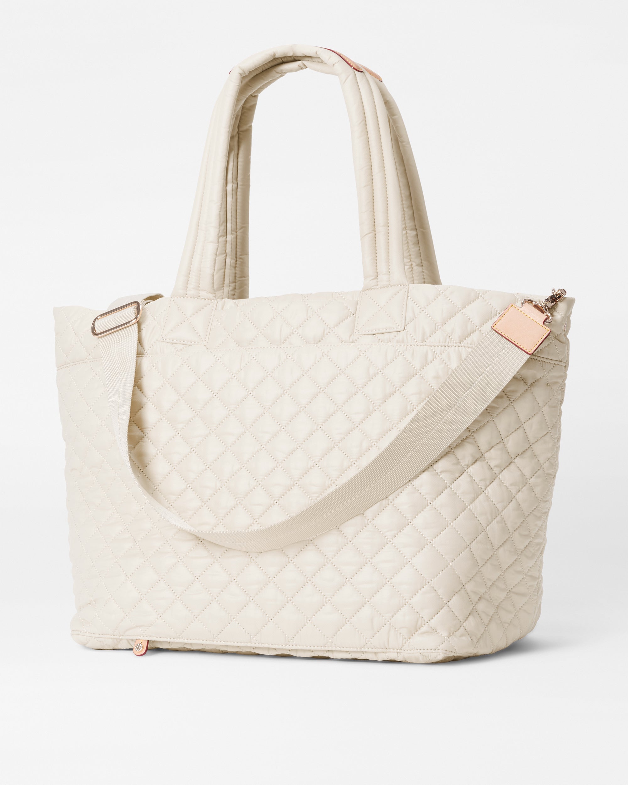 Sandshell Large Metro Tote Deluxe