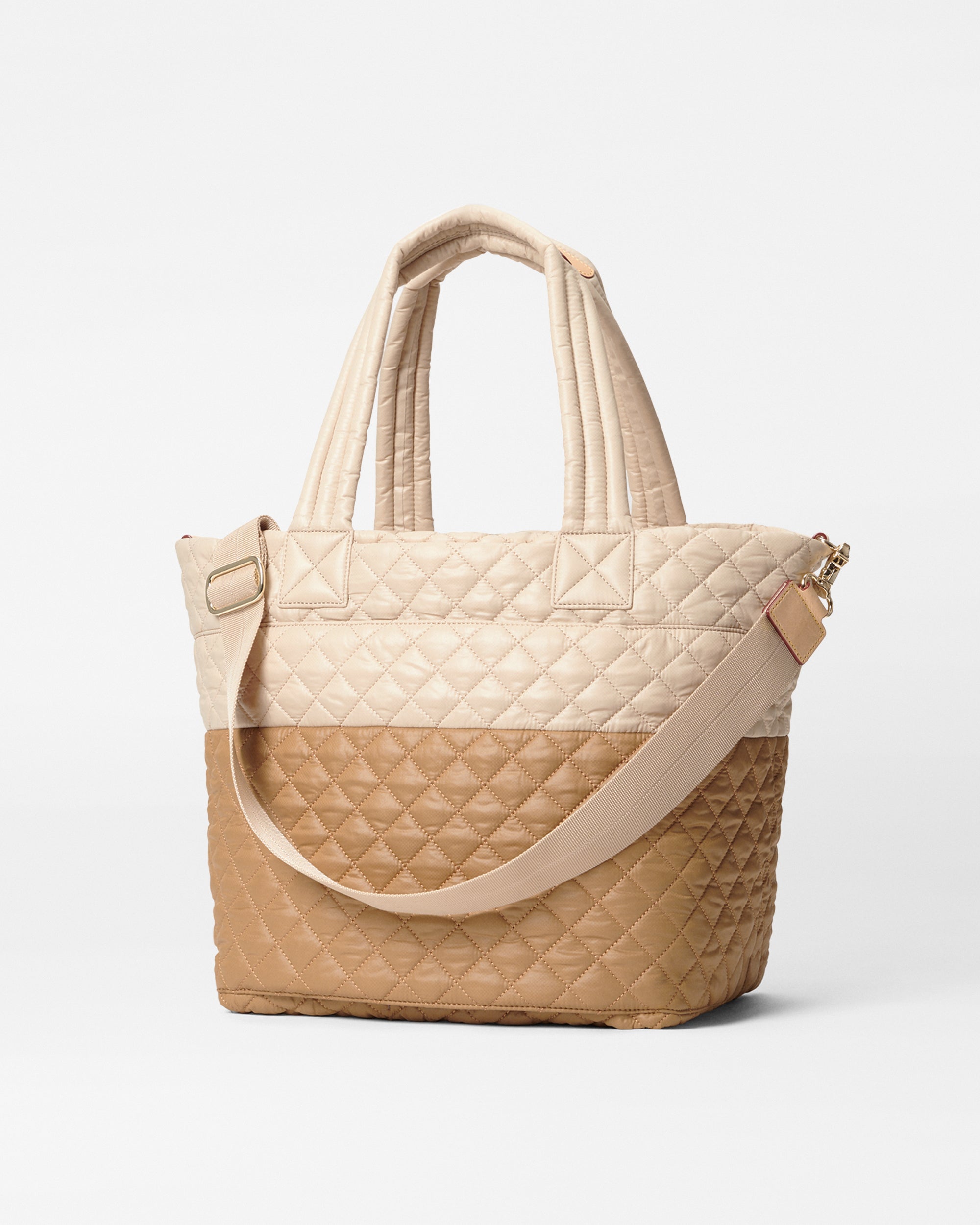 Buff/Caramel Medium Metro Tote Deluxe