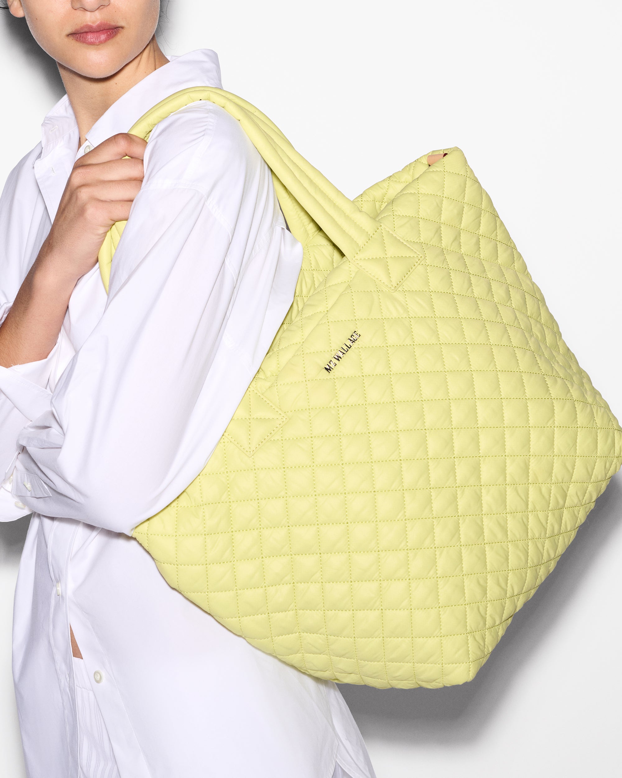 Celery Medium Metro Tote Deluxe