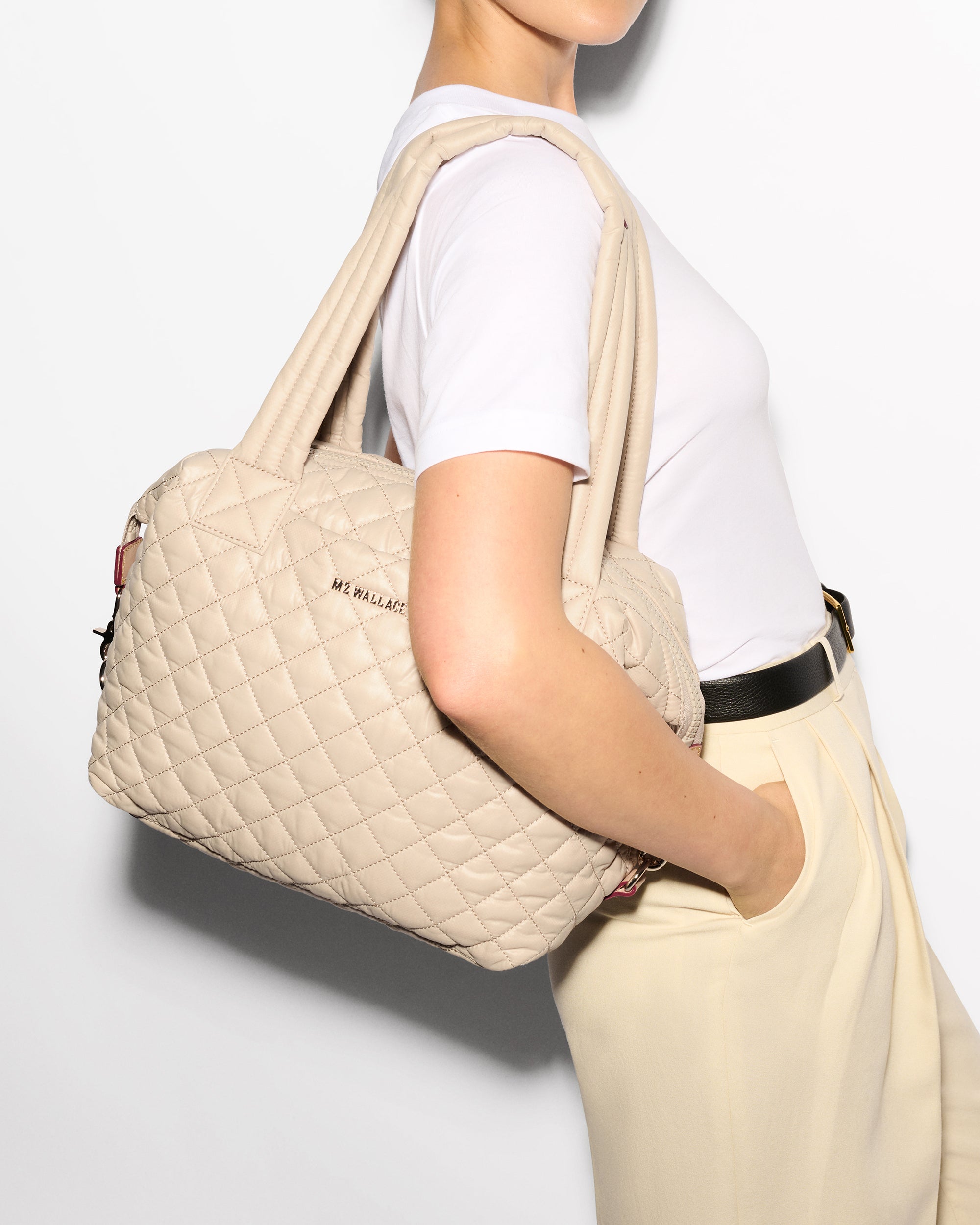 Buff Medium Sutton Deluxe