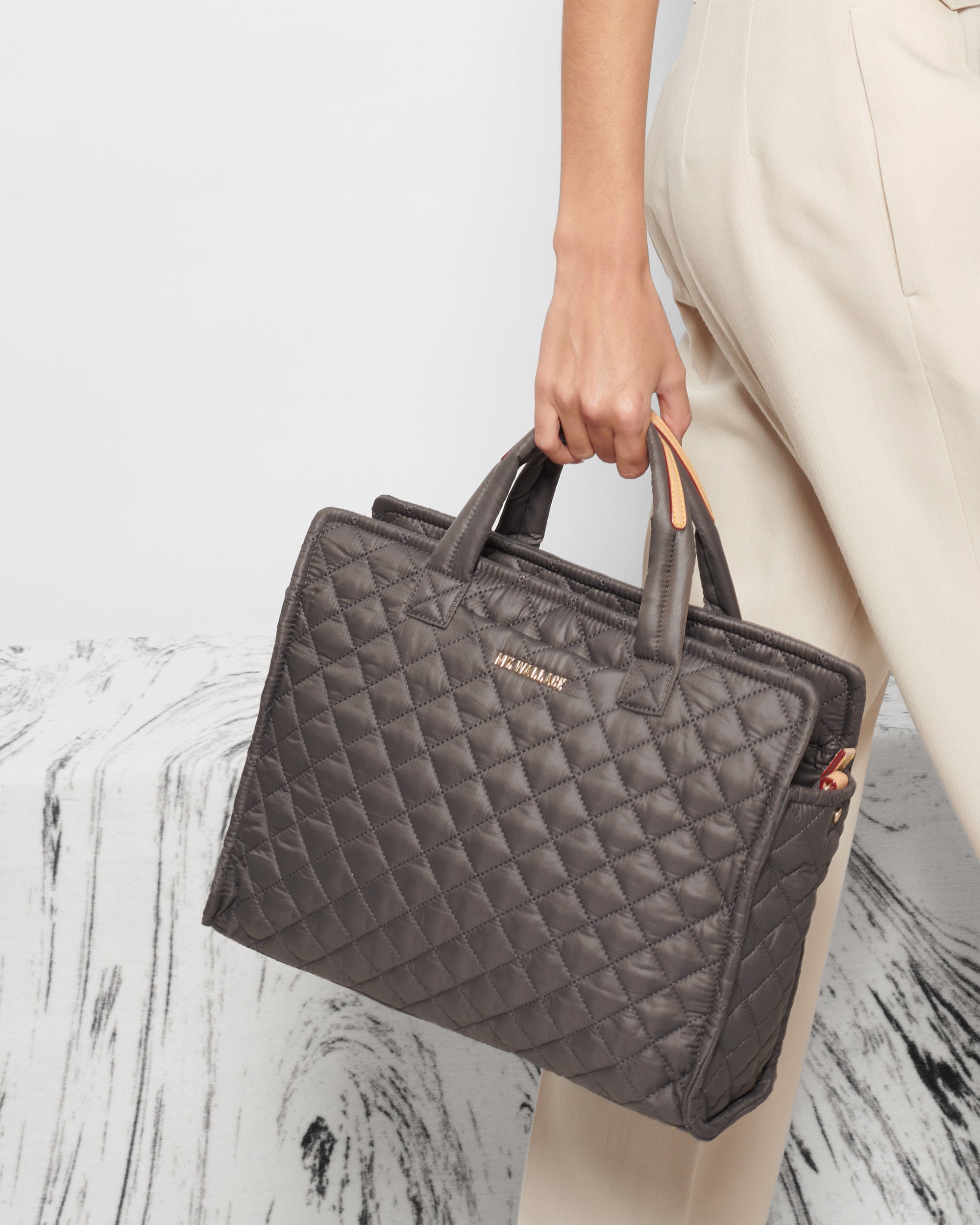 Magnet Medium Box Tote