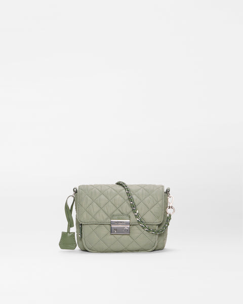 1582C2378_agave_green_small_cr