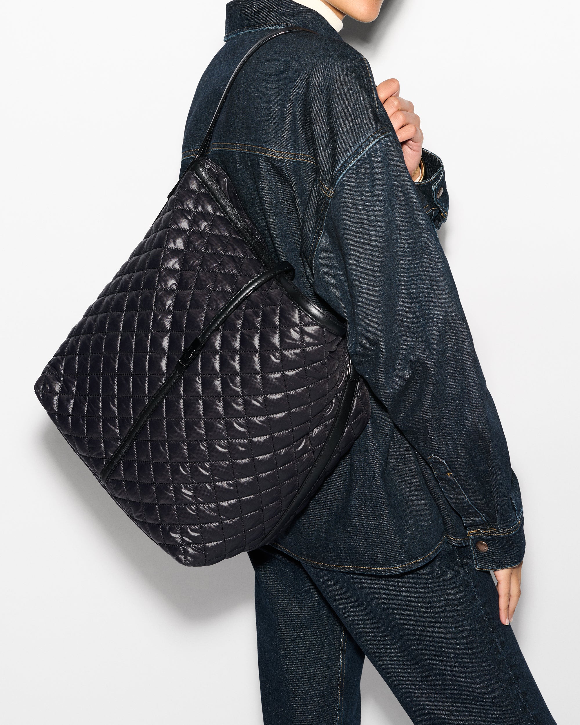 Model wearing Large Astor Hobo - Large Black Hobo Bag
