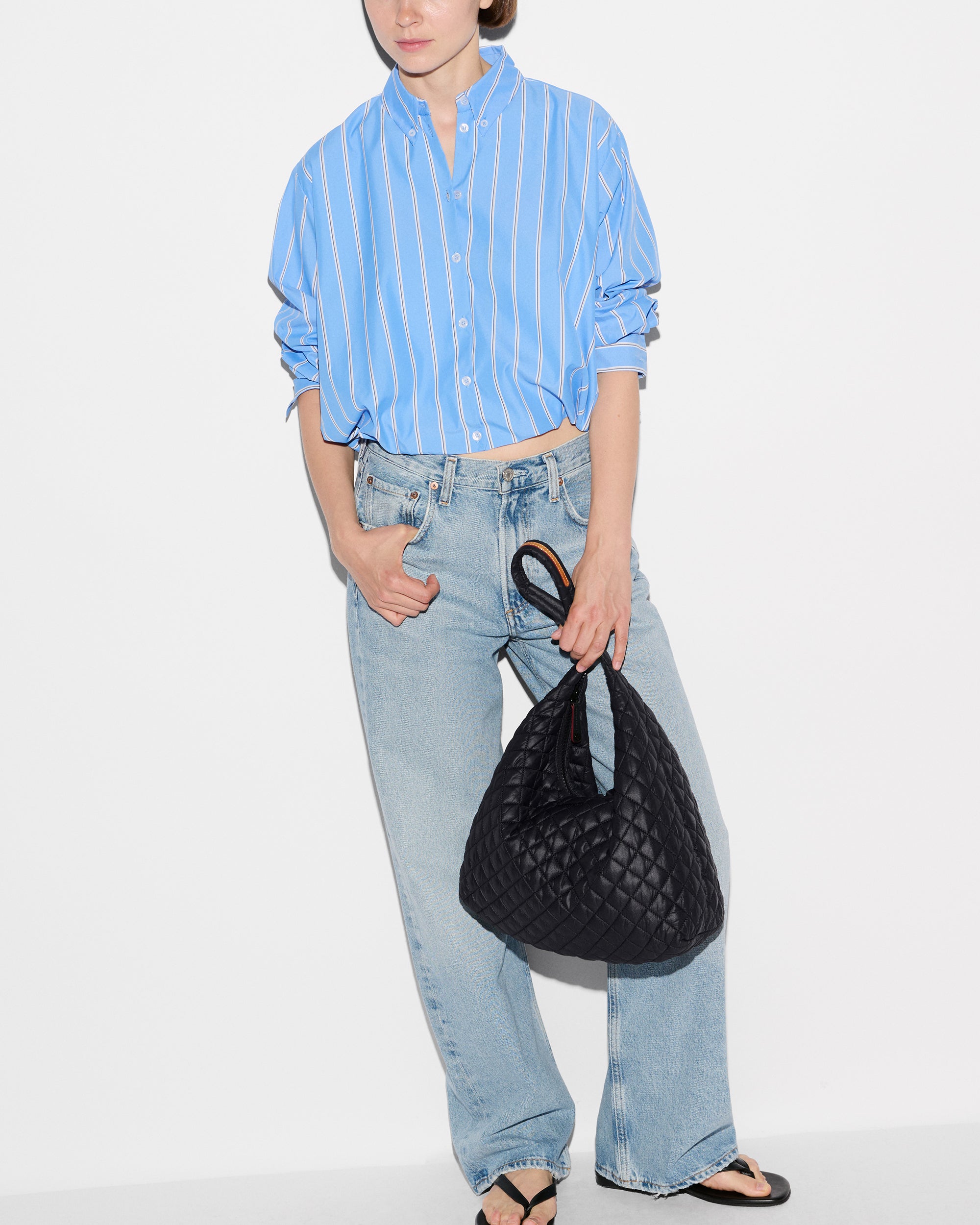 Black Large Metro Shoulder