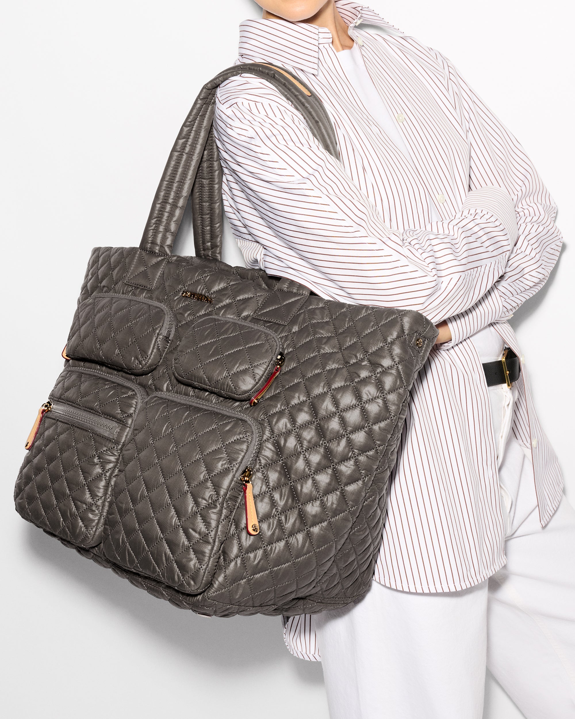 Magnet Large Metro Travel Tote