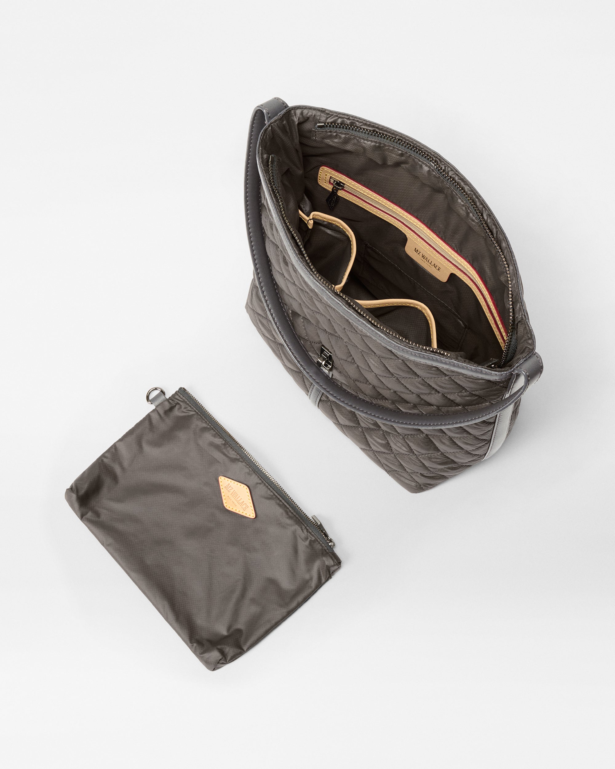 Magnet Small Astor Hobo