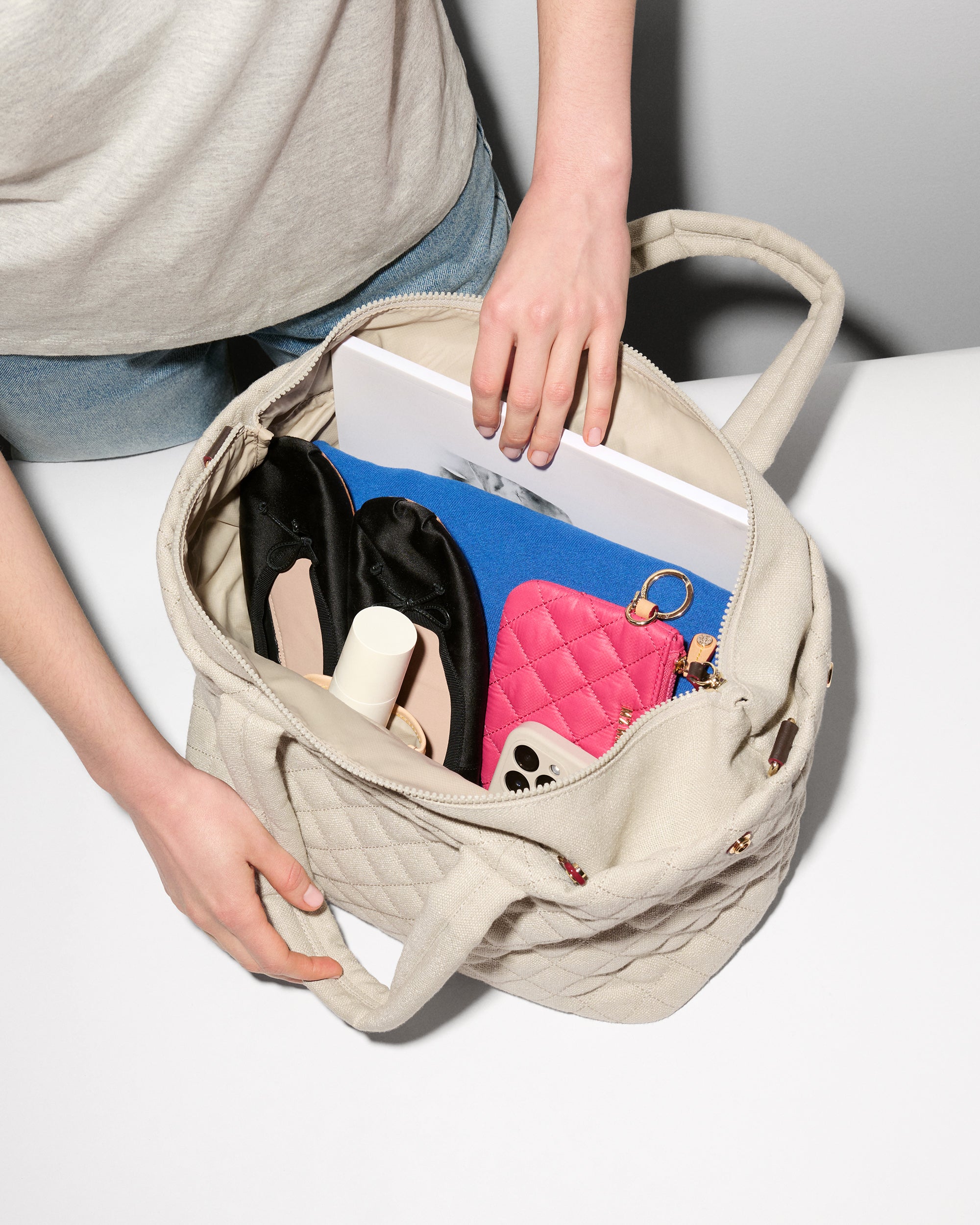 Sandy Linen Medium Metro City Tote