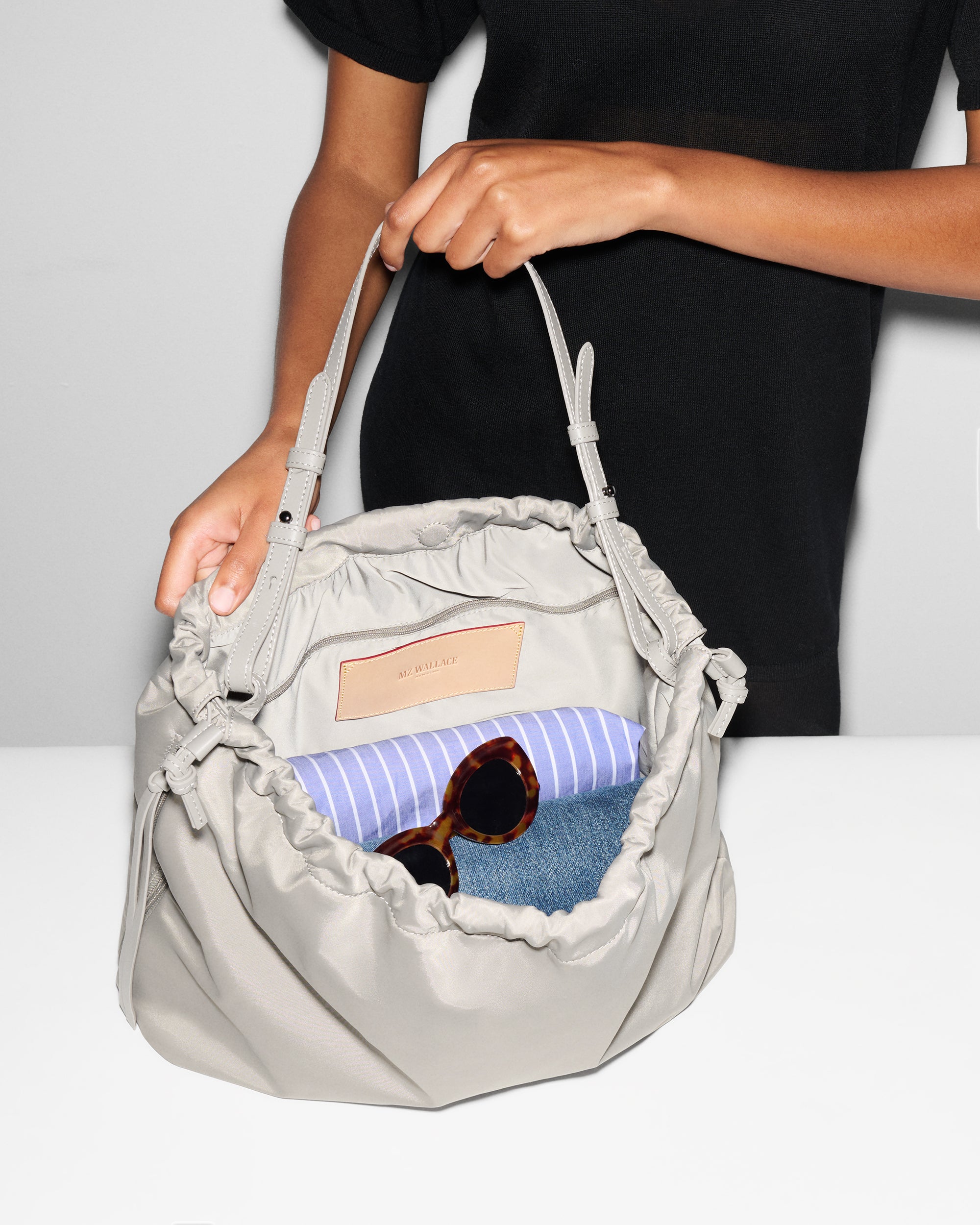 Sable Waverly Shoulder