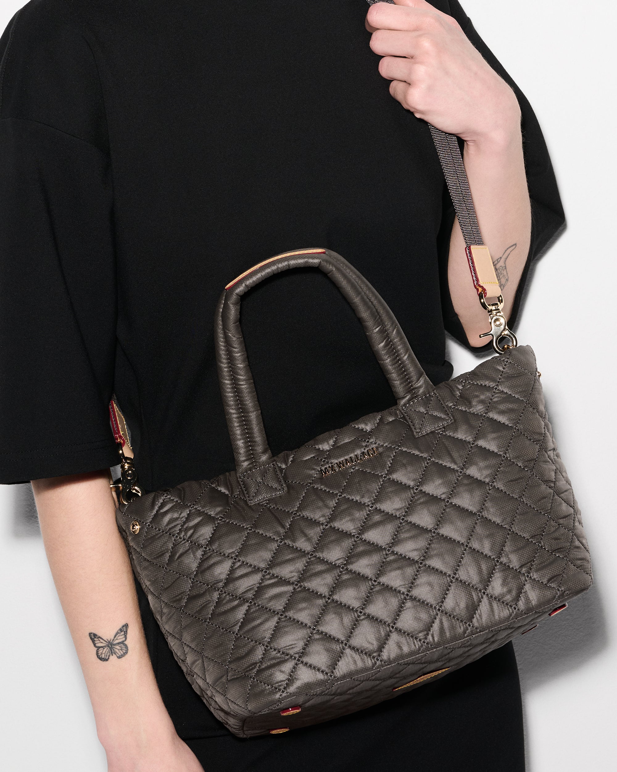 Magnet Small Metro City Tote