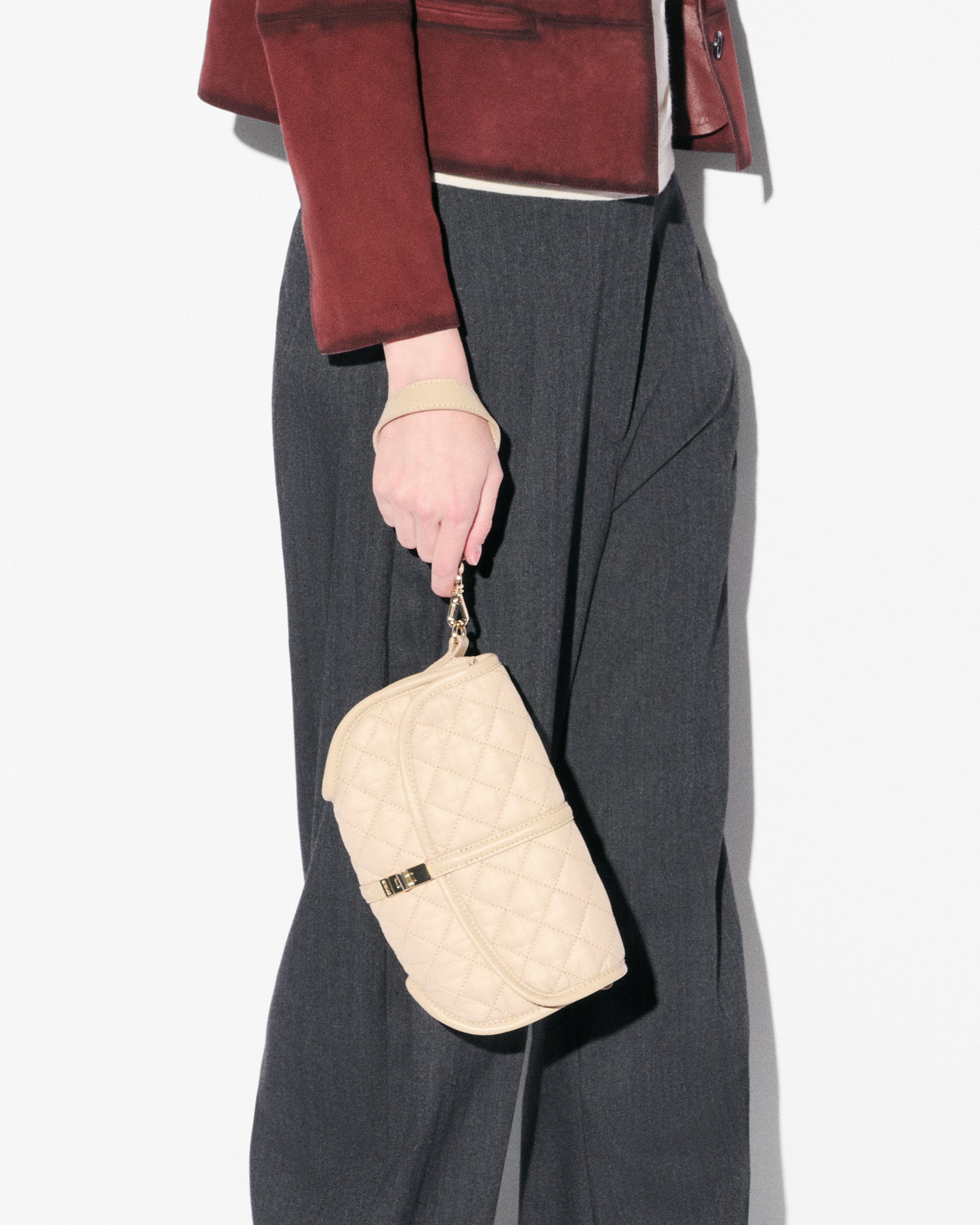 1797C1895_buff_small_astor_con