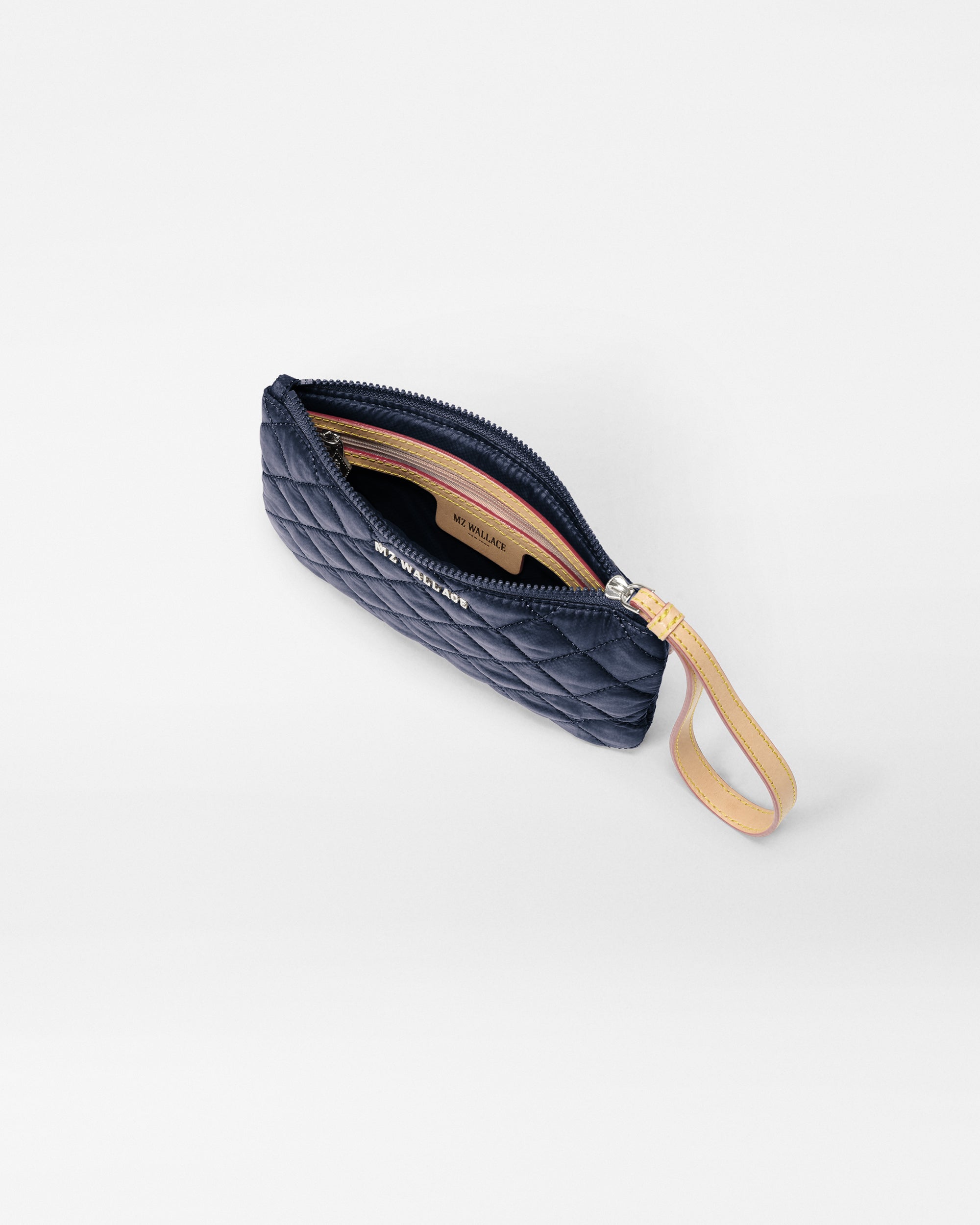 Dawn Flat Metro Wristlet