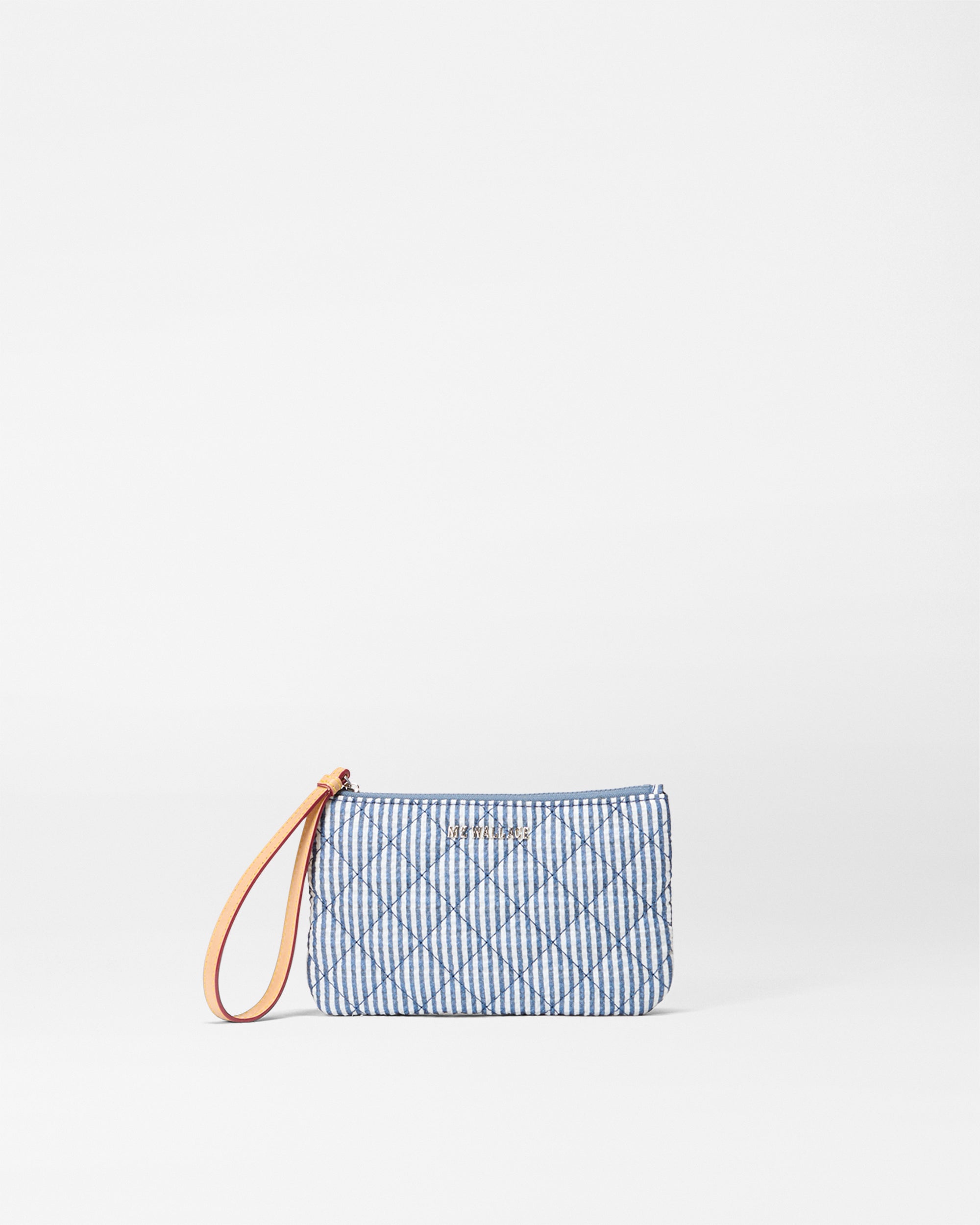 Seersucker Flat Metro Wristlet