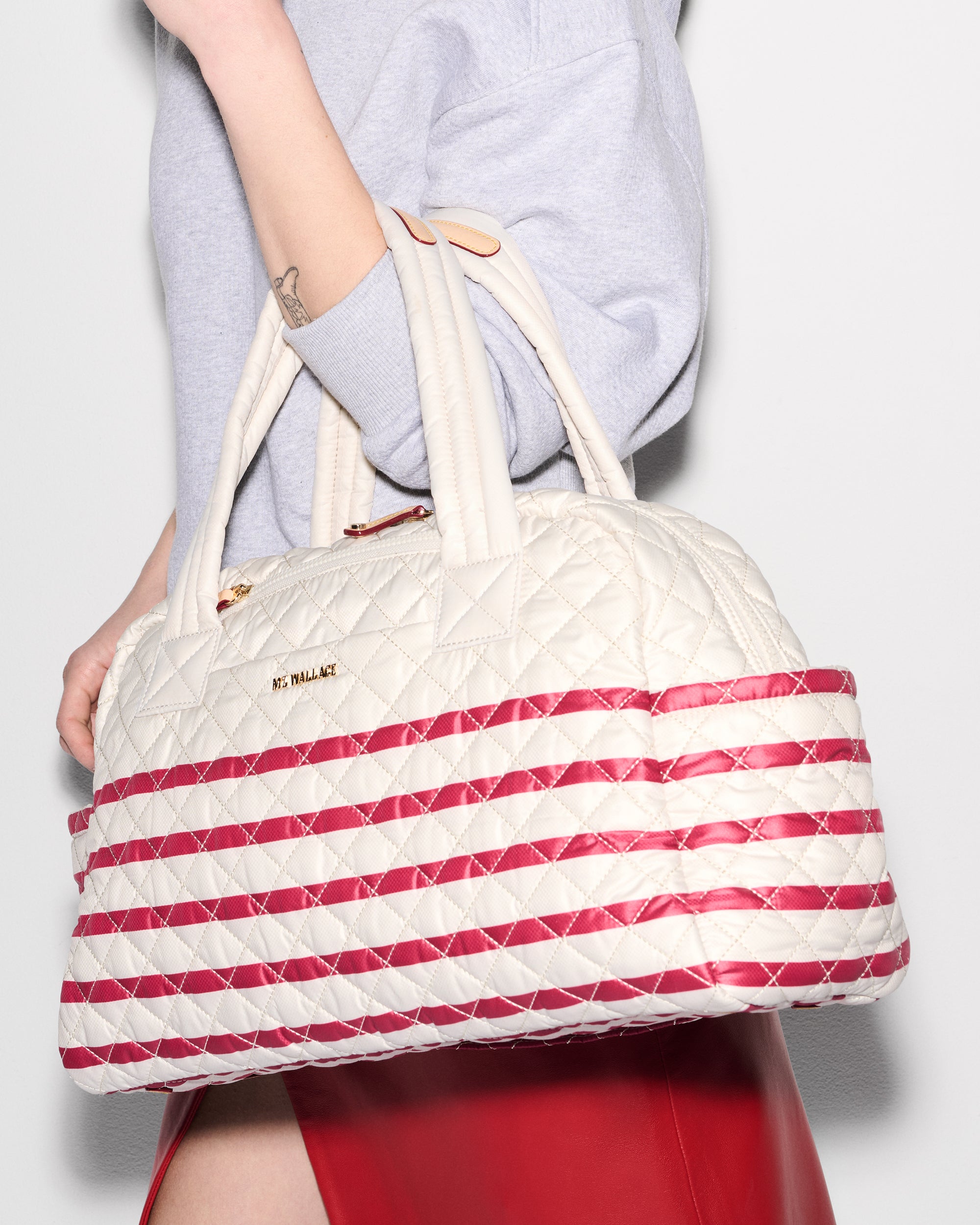 Sandshell/Apple Charter Stripe Jimmy Deluxe