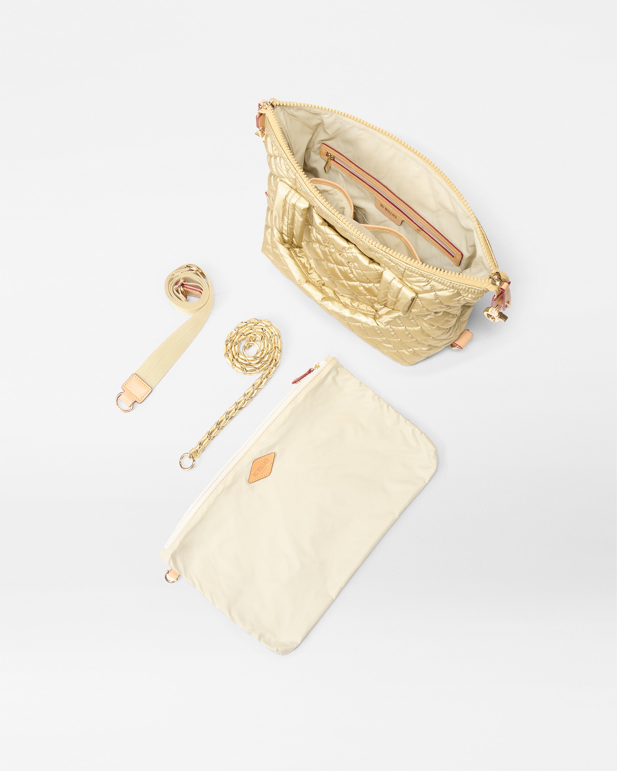 Light Gold Pearl Small Sutton Deluxe w/ Chain