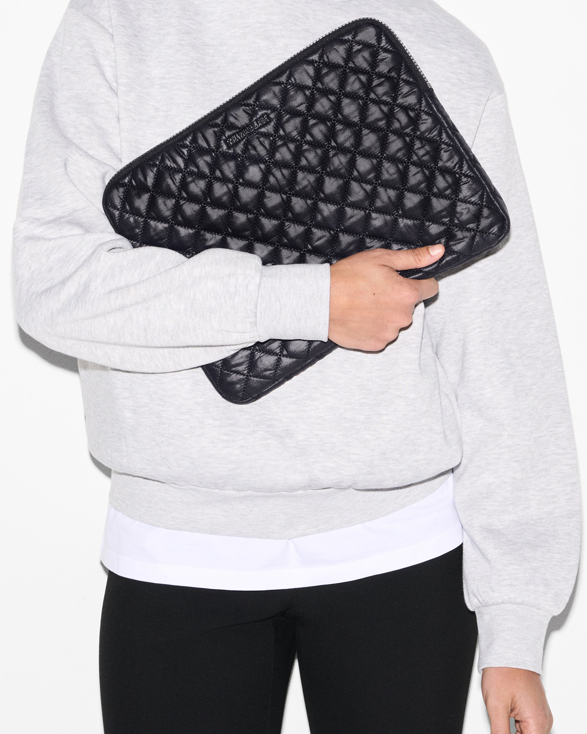 Black Small Metro Tech Sleeve