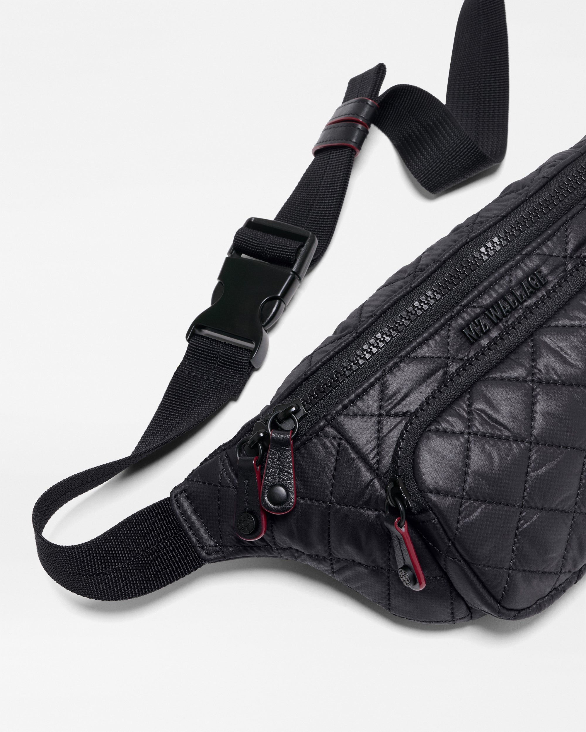 Black Small Metro Sling