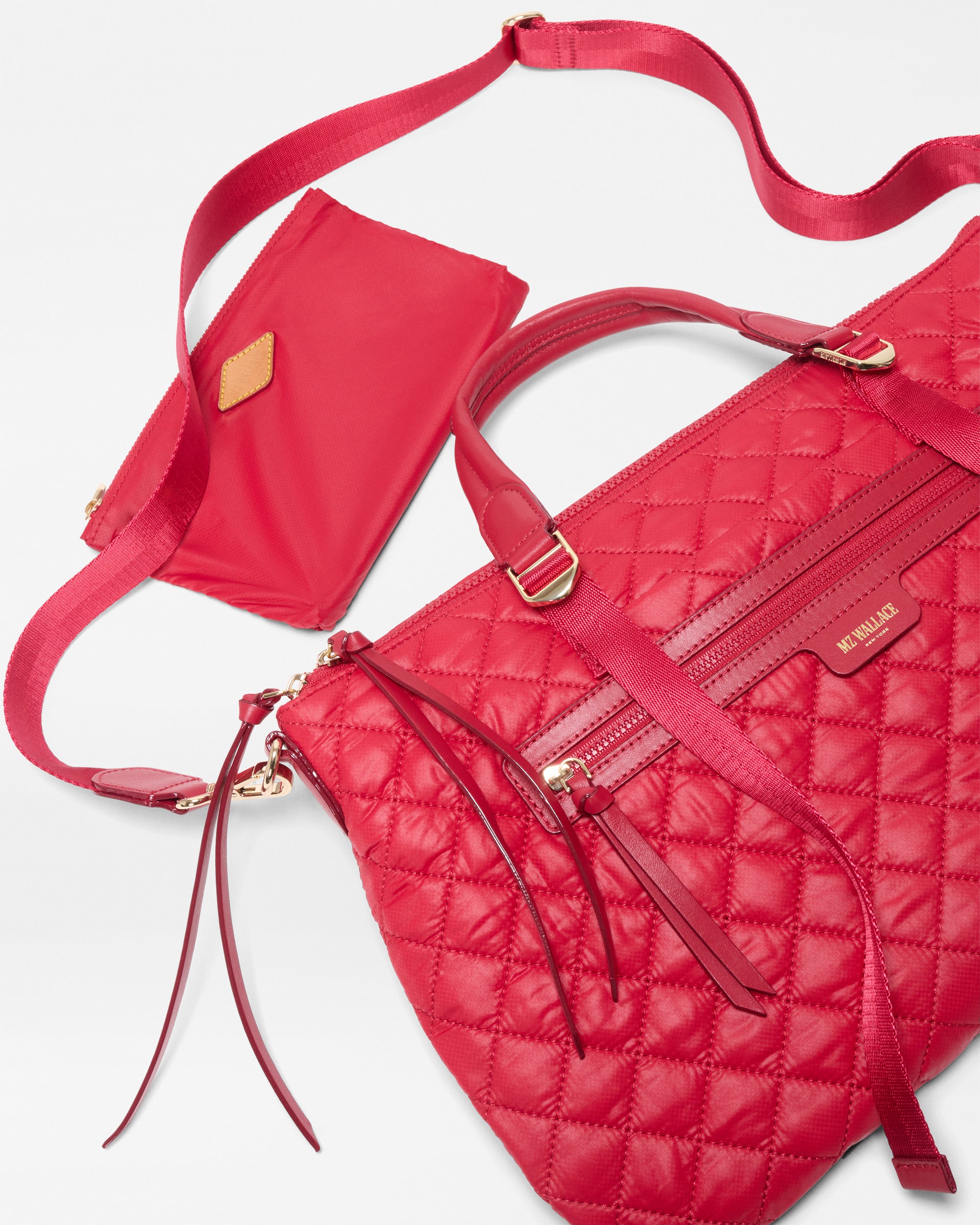 Apple Medium Park Satchel