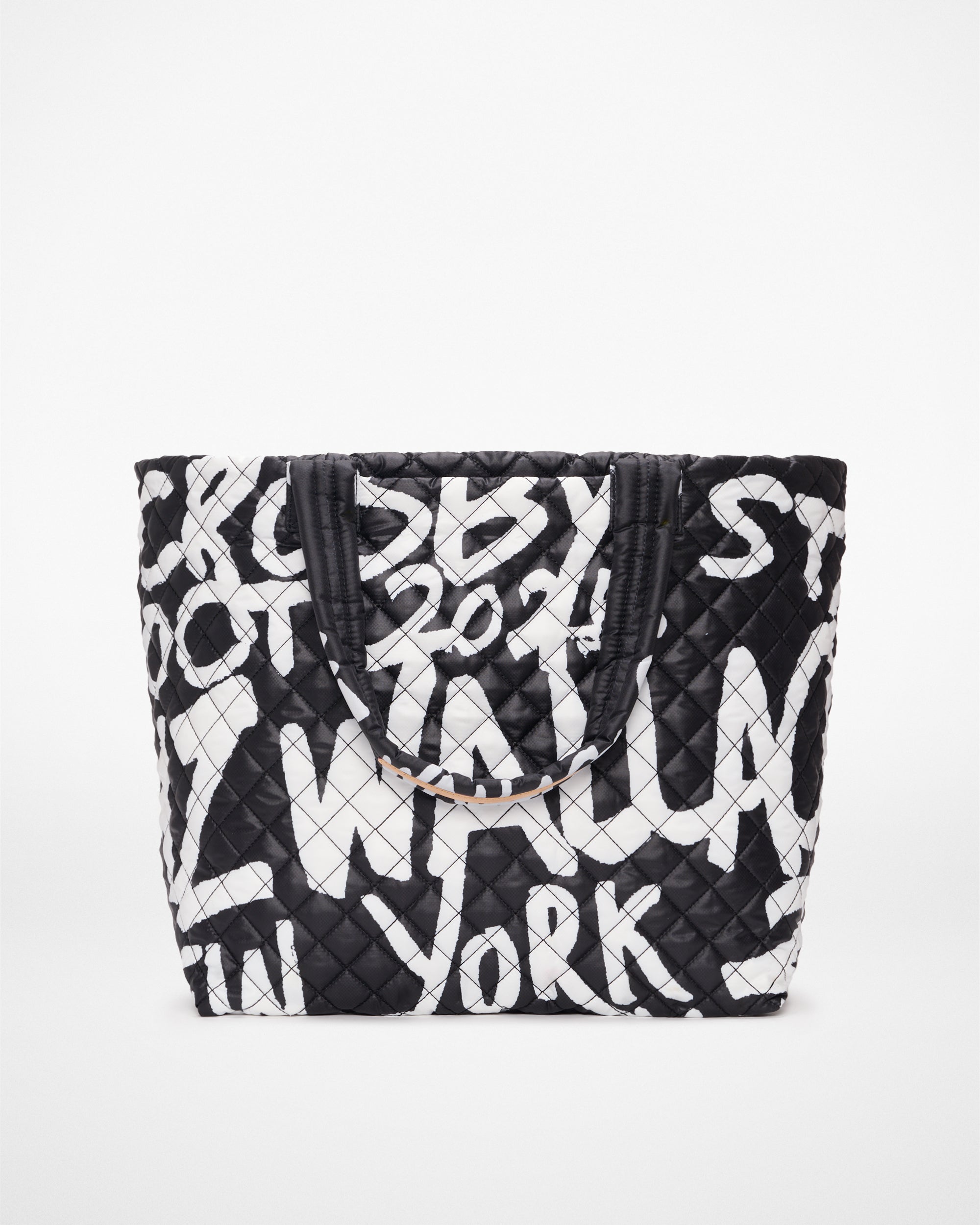 25 Year Print Large Metro Tote with Apple Charm