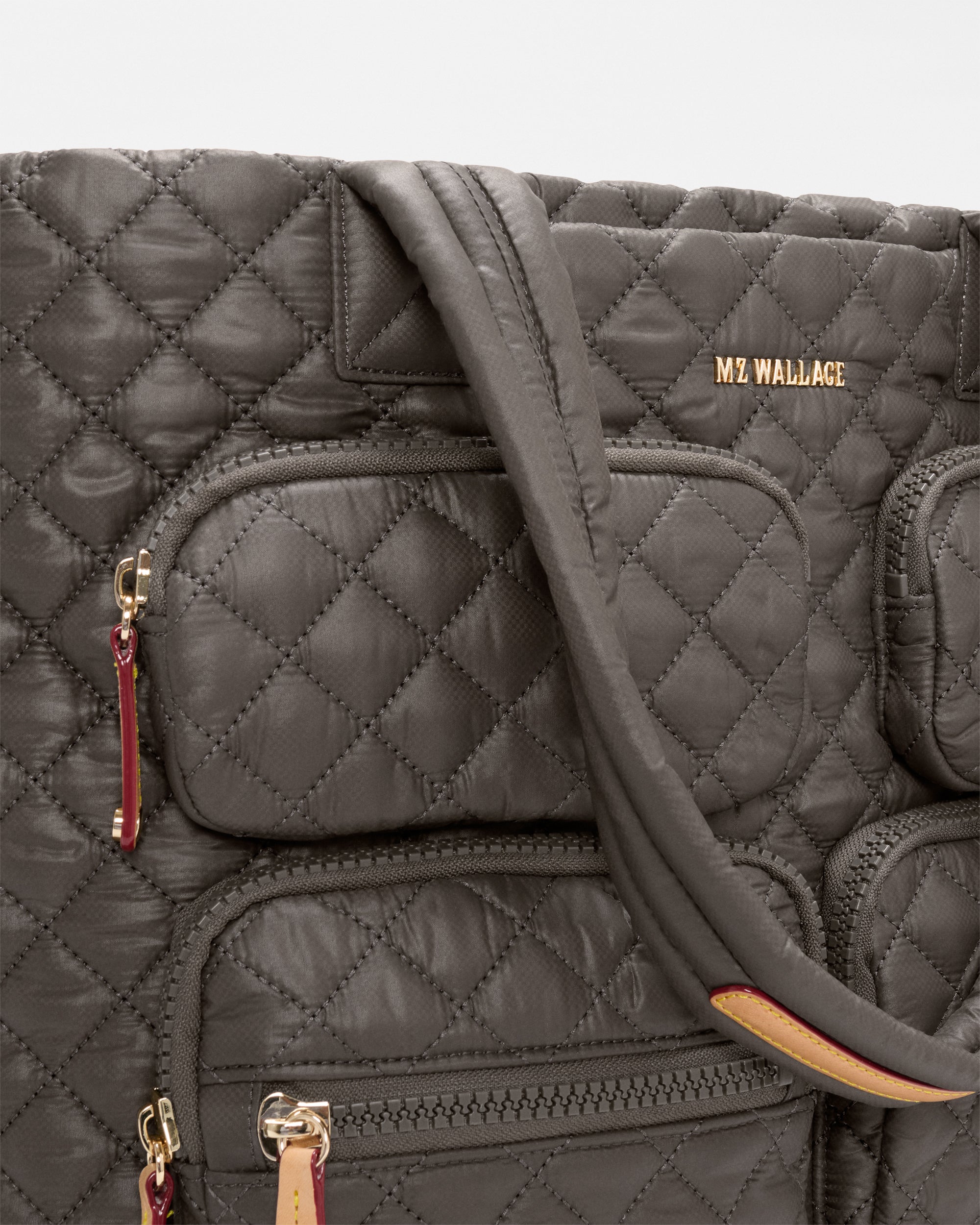 Magnet Large Metro Travel Tote II