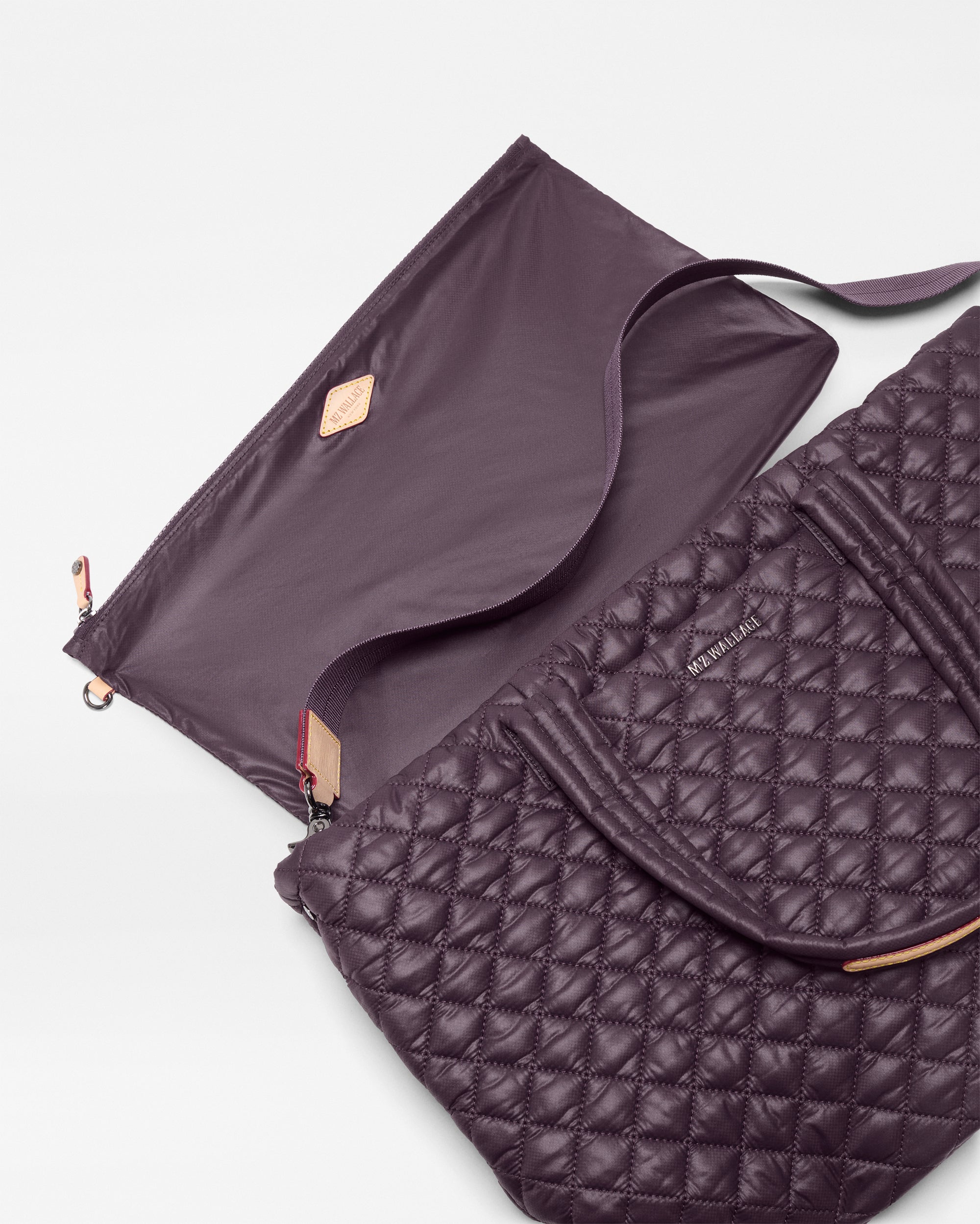 Raisin Medium Metro Tote Deluxe II