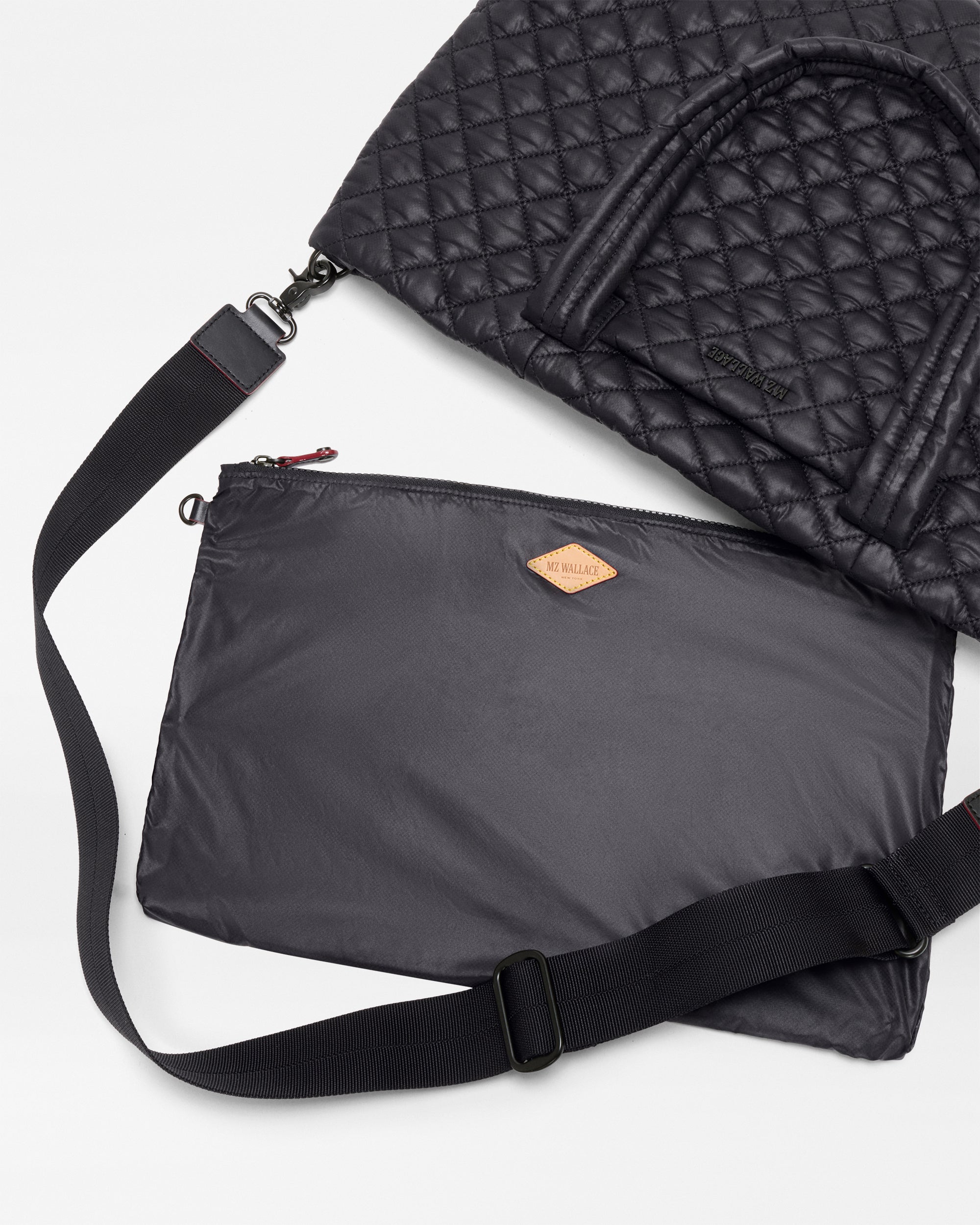 Black Medium Metro Tote Deluxe