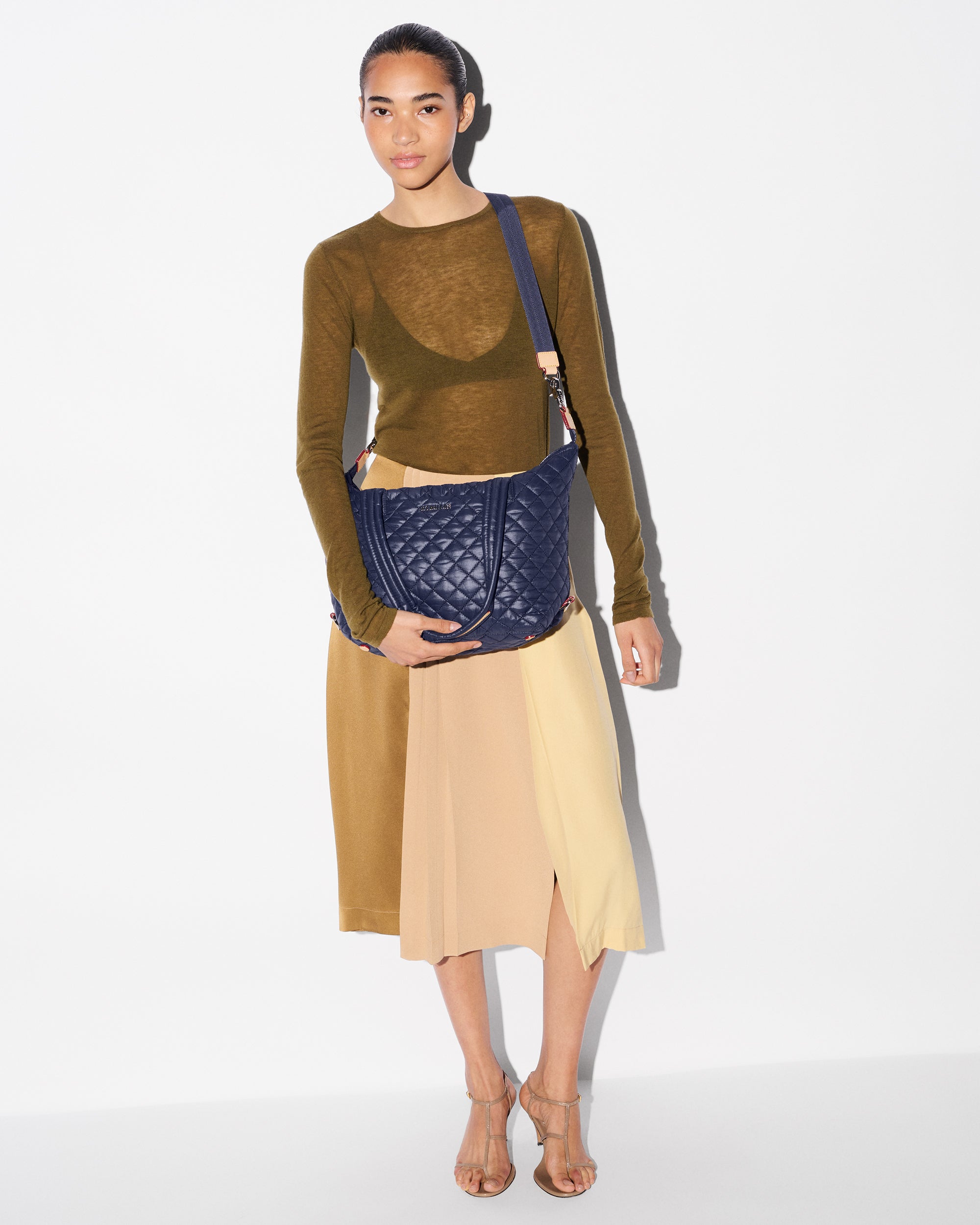 Dawn Medium Sutton Deluxe II