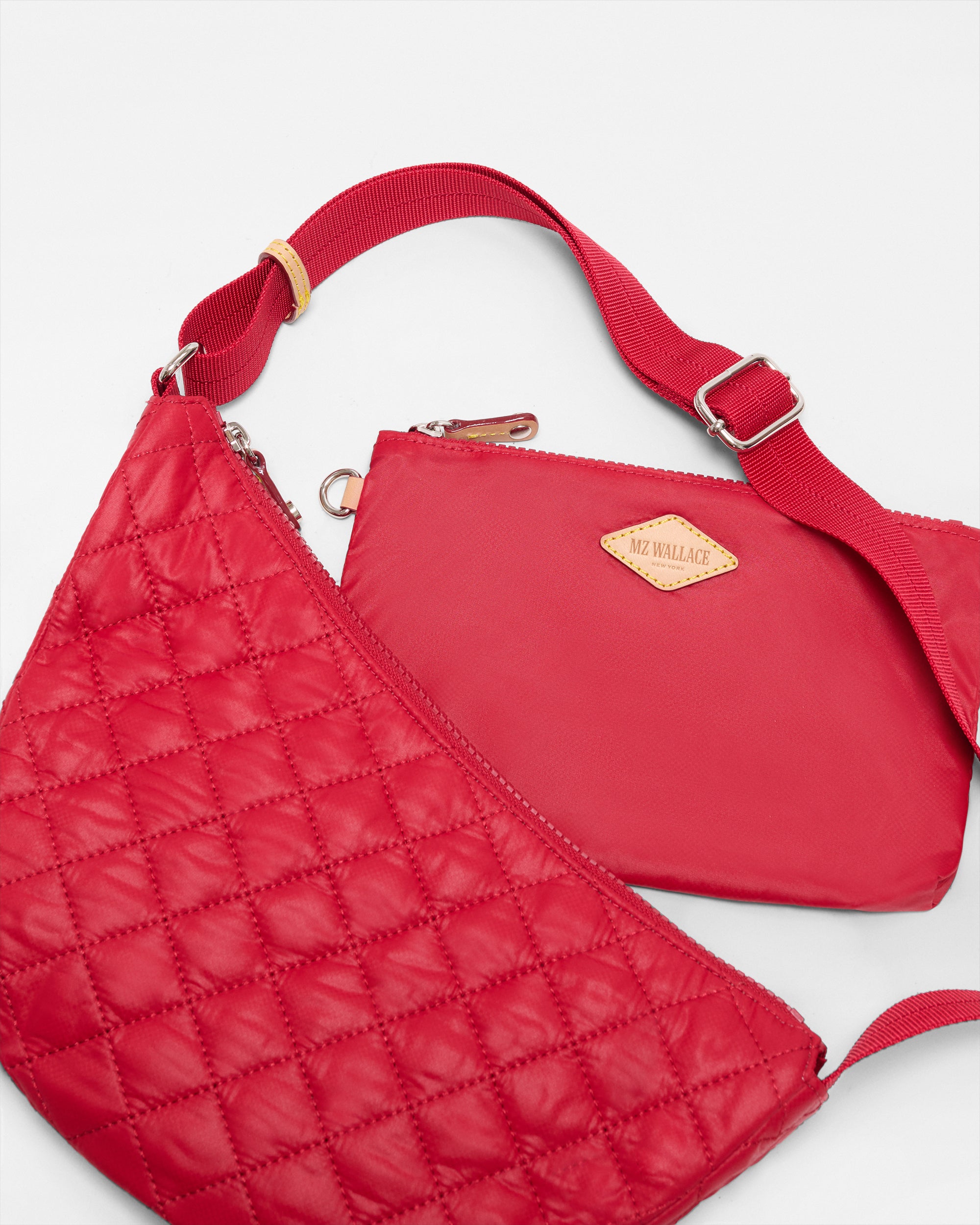 Red Apple Small Metro Smile Bag