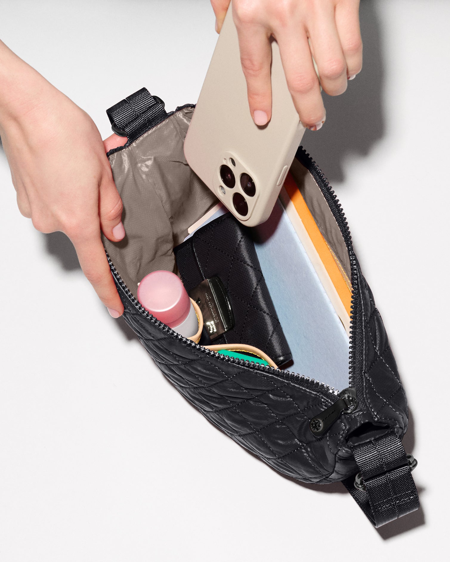 Black Small Metro Smile Bag