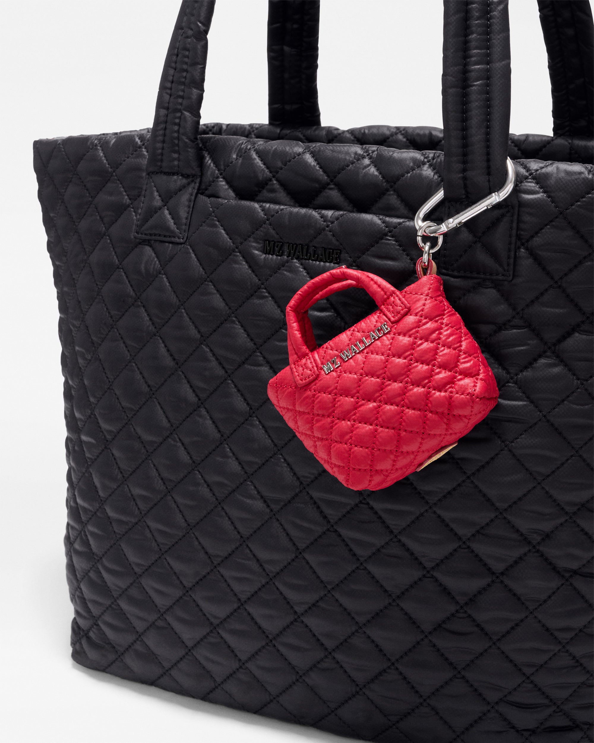 Apple Platinum Gift Tiny Tote