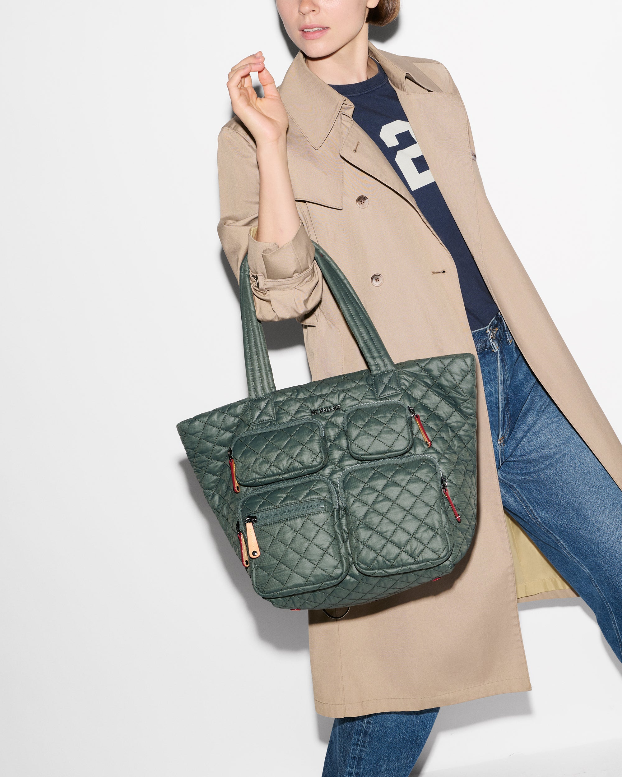 Juniper Medium Metro Travel Tote