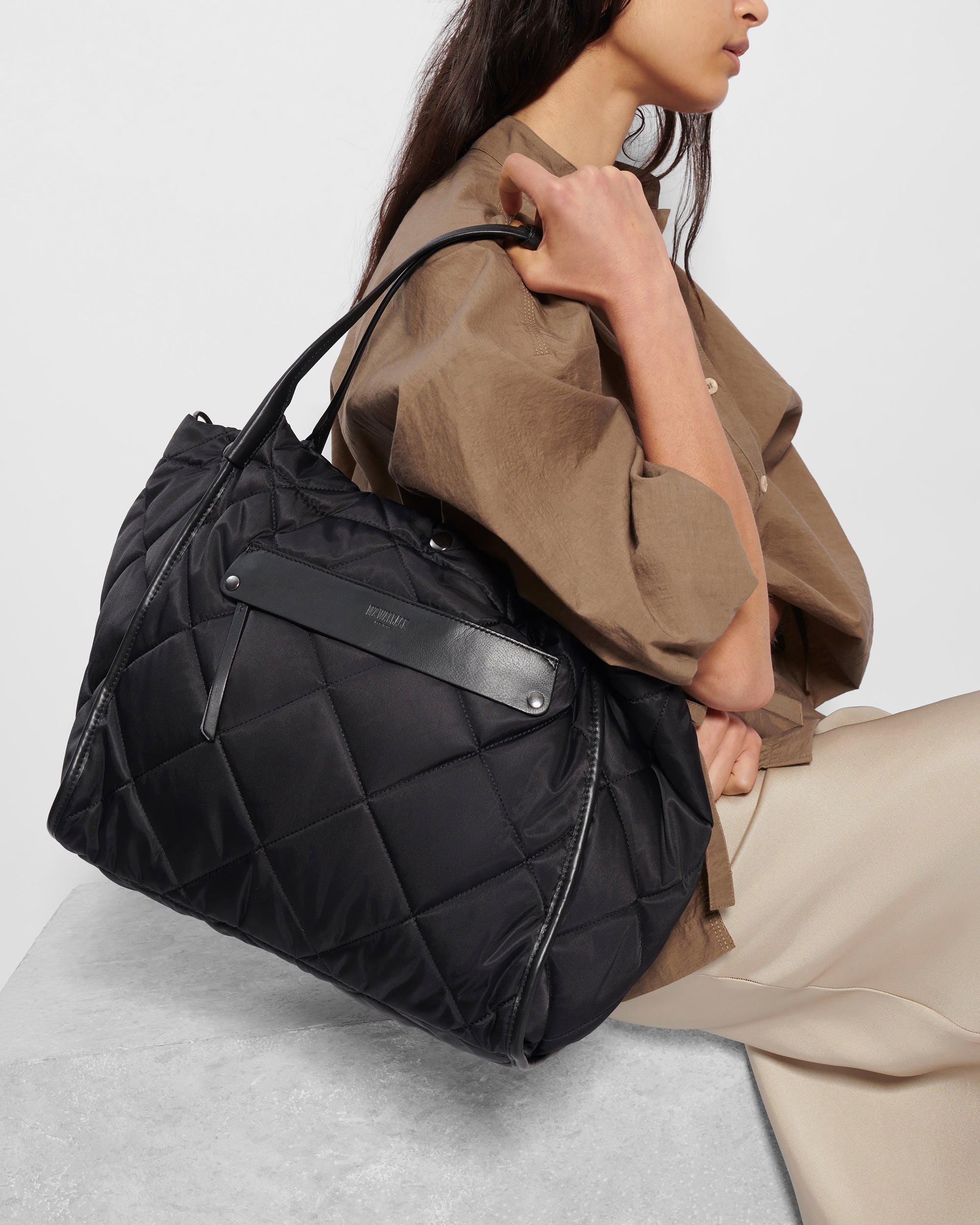Black Large Madison Shopper