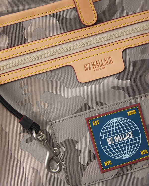 Black Air Bleecker 13" Organizer